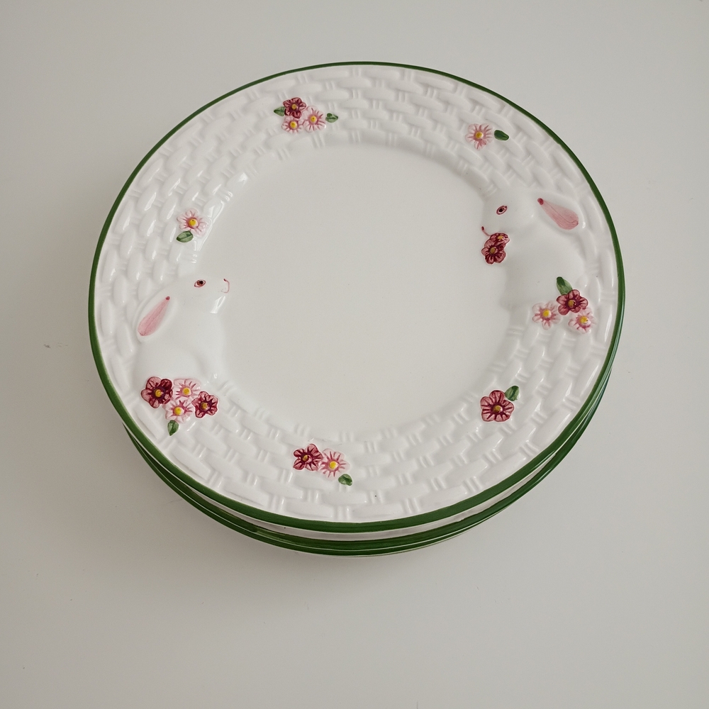 Set Of 4 Vintage Avon Bunny Floral Plates with Basket Weave Embossed Rim